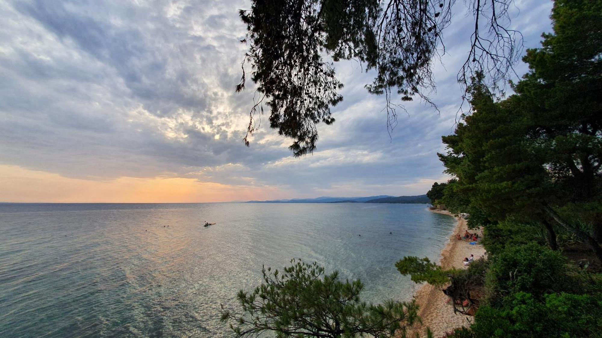 Agrili Apartments & Rooms Элия Экстерьер фото